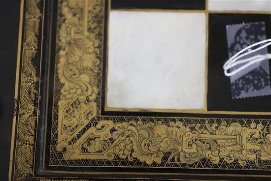 A Chinese export gilt-decorated lacquer chess / backgammon folding board, first half 19th century, height 7.3cm